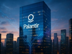 Palantir boasts war profits while investors leg it