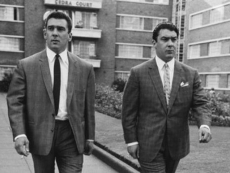 Apple adopts Kray's business model