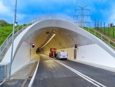 Vodafone tries to fix tunnel dead zones